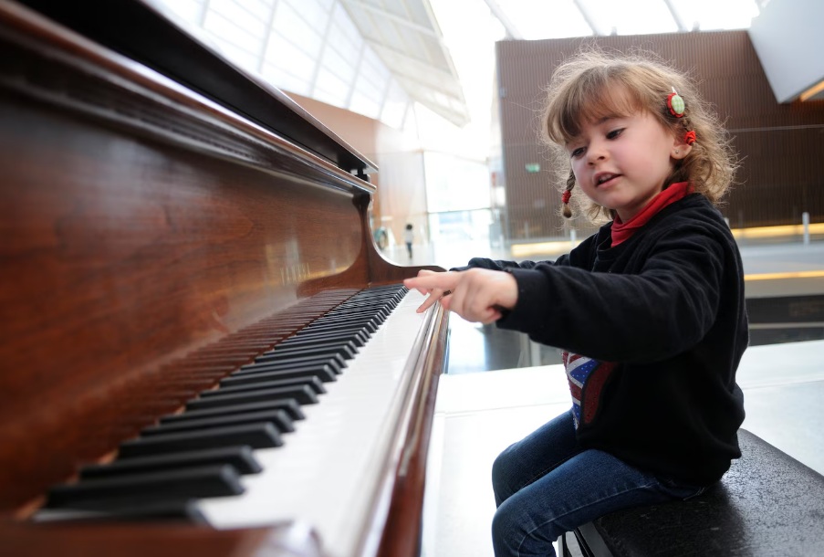 Piano · Cant - Baby | Off-Broadway